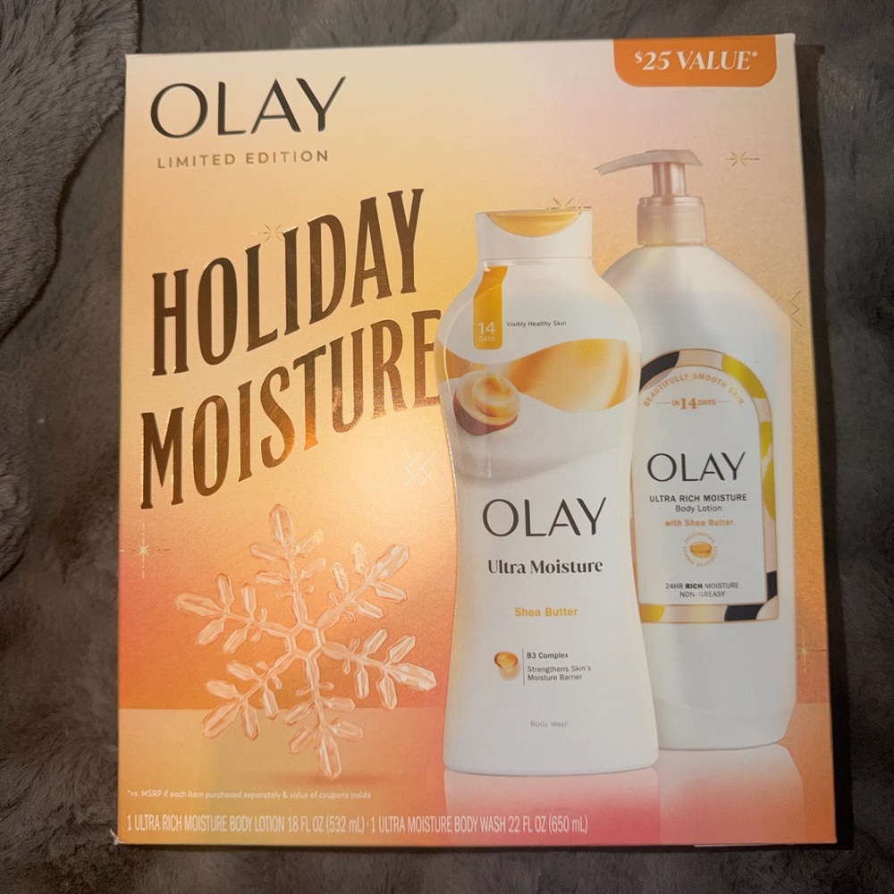 OLAY Limited Edition Holiday Moisture Set - White and Orange